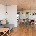 Сasa de vacaciones 8 Person In Bjert-by Traum