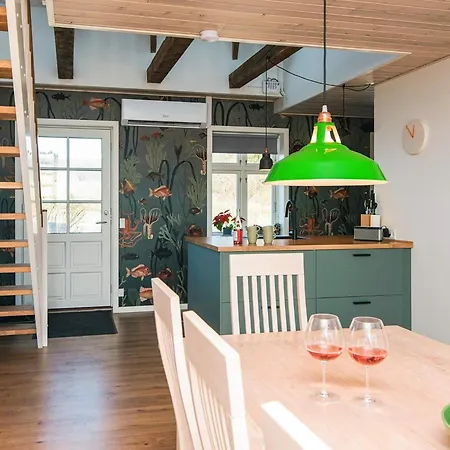 度假居 8 Person In Bjert-by Traum