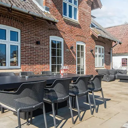 8 Person In Bjert-by Traum 度假居 *