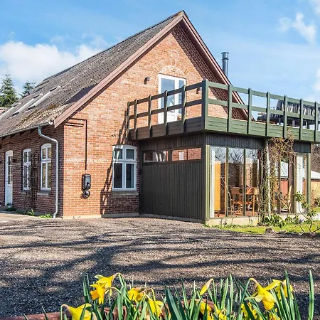 8 Person In Bjert-by Traum 度假居 Binderup Strand